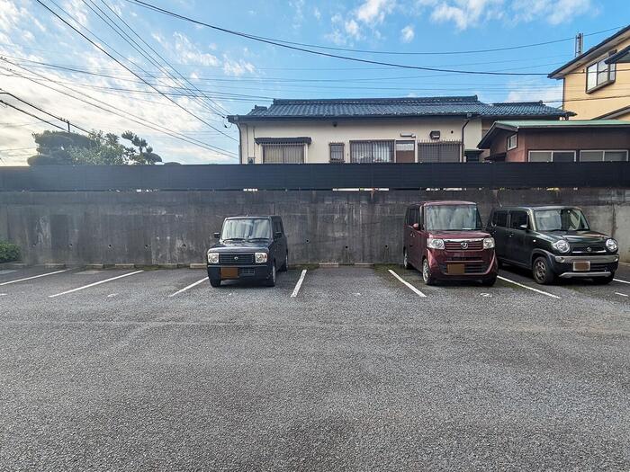 19/19 駐車場