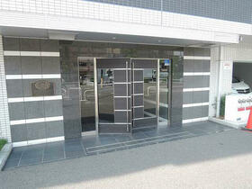 2/7 エントランス