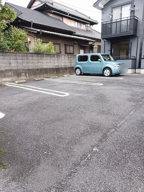 14/20 駐車場