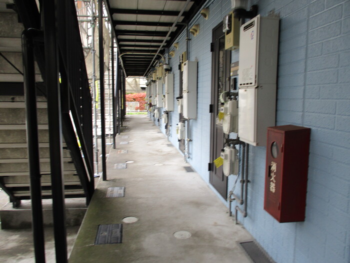 16/28 エントランス