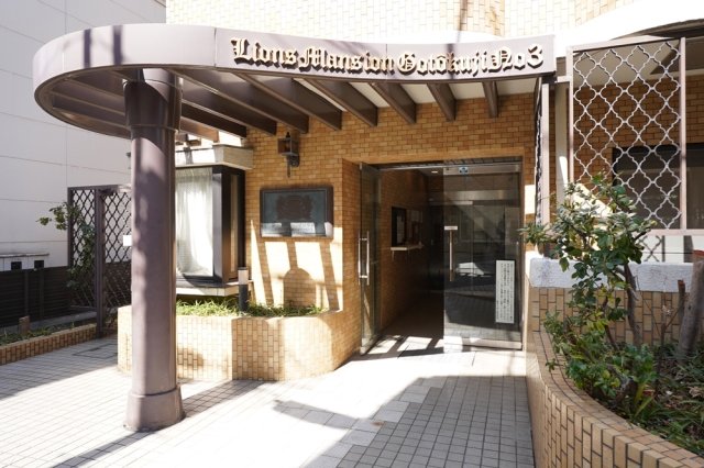 2/13 エントランス