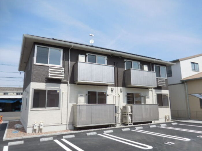 16/21 駐車場
