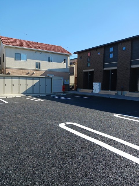 14/20 駐車場