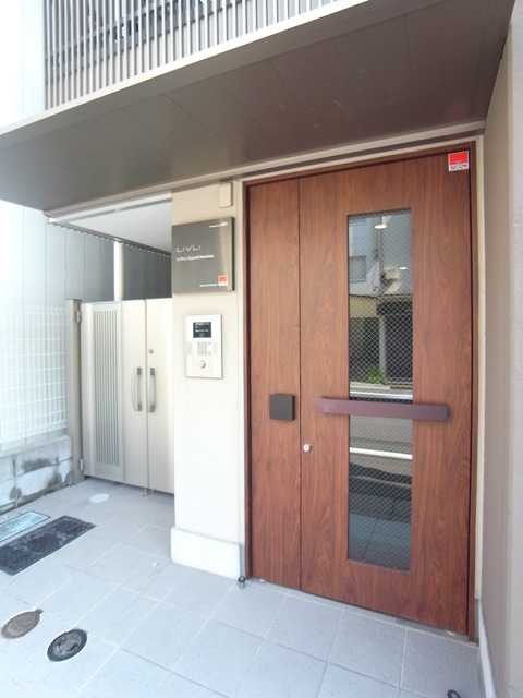 20/24 エントランス