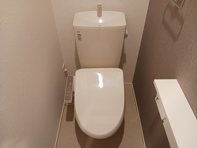 14/30 トイレ