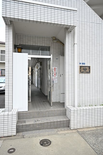 20/22 エントランス