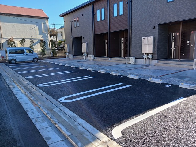 14/20 駐車場