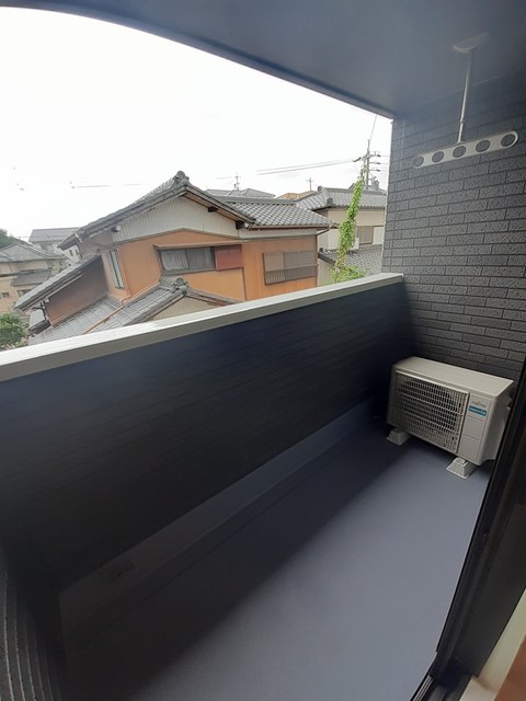 13/20 バルコニー