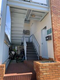 16/26 エントランス