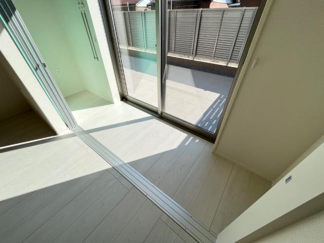 19/27 バルコニー