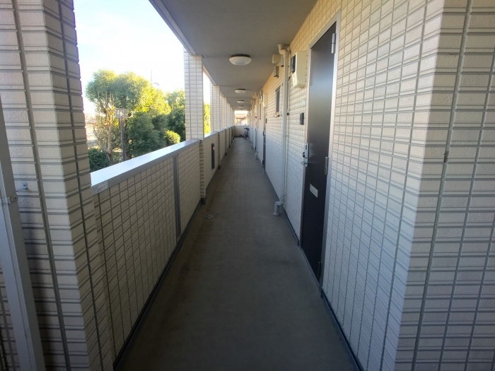 18/24 エントランス