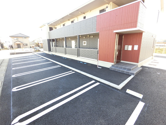 3/4 駐車場
