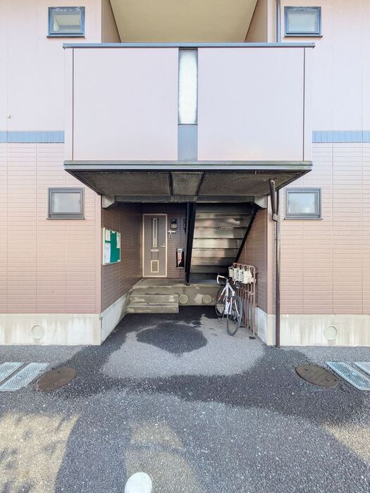 15/19 エントランス