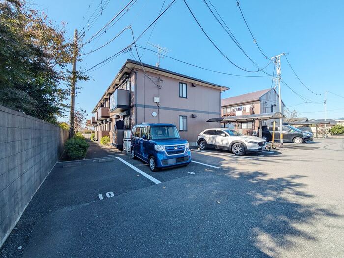 18/19 駐車場
