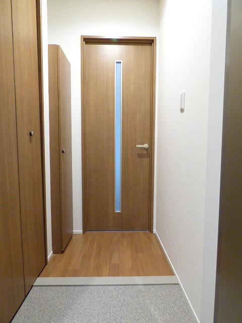 6/16 玄関