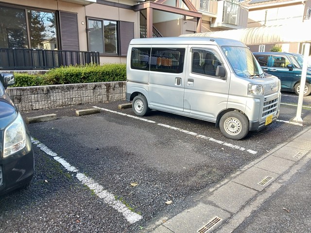 14/20 駐車場
