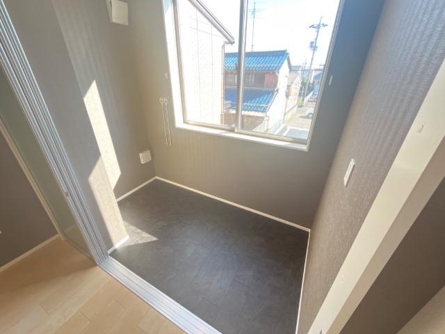 18/24 バルコニー