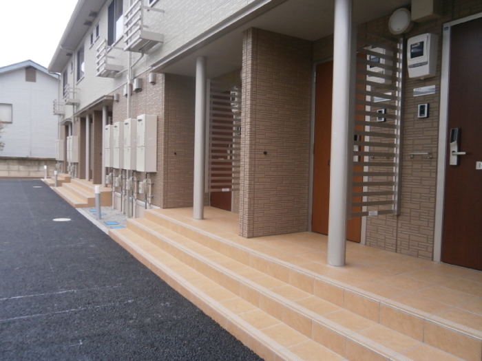 16/24 エントランス