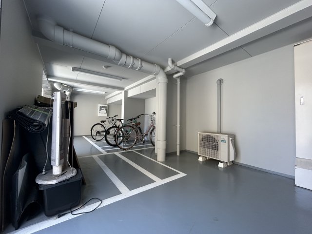 28/30 駐車場