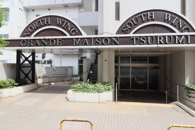 2/8 エントランス