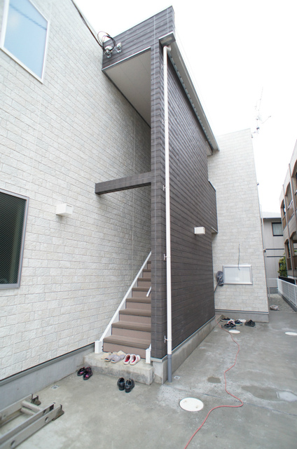 22/22 エントランス