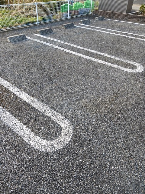 14/20 駐車場