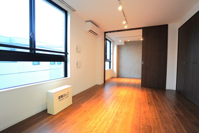 13/29 リビング/ダイニング