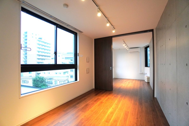 13/29 リビング/ダイニング