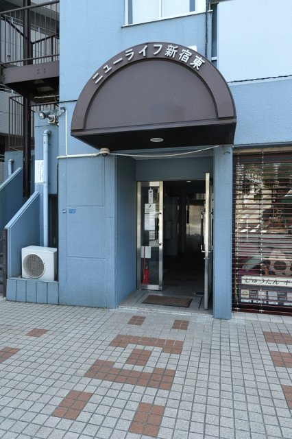 13/16 エントランス