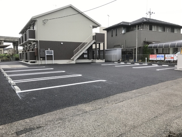 20/21 駐車場