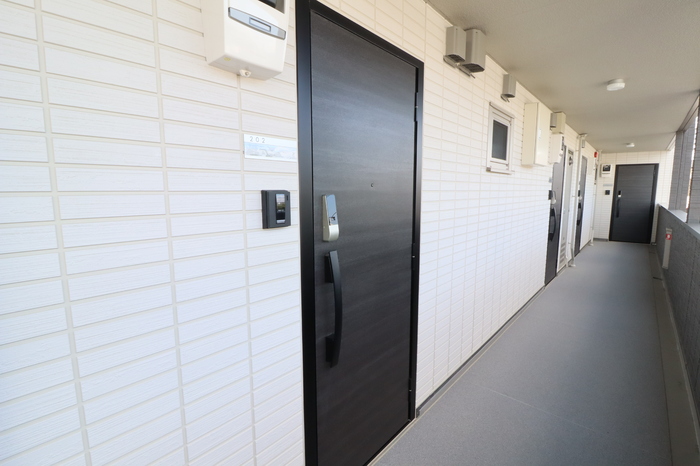 2/4 エントランス