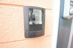 2/2 エントランス