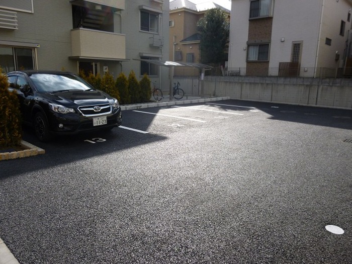 17/23 駐車場