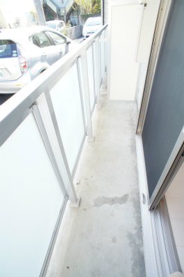 20/28 バルコニー