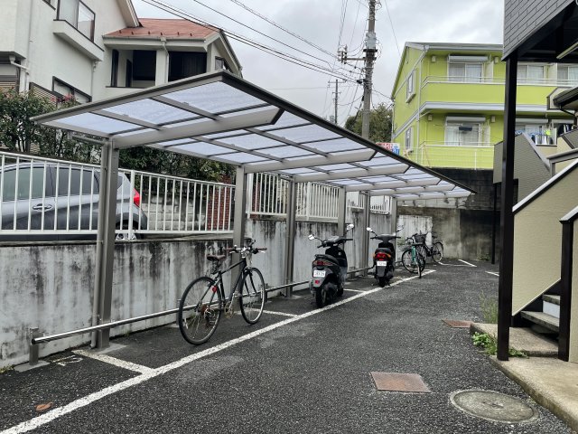 15/16 エントランス