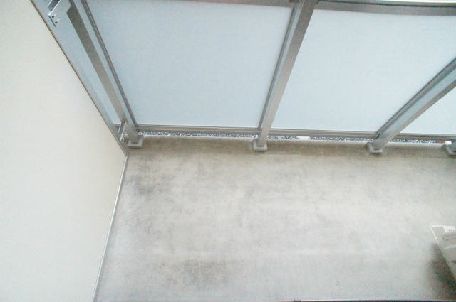 13/26 バルコニー