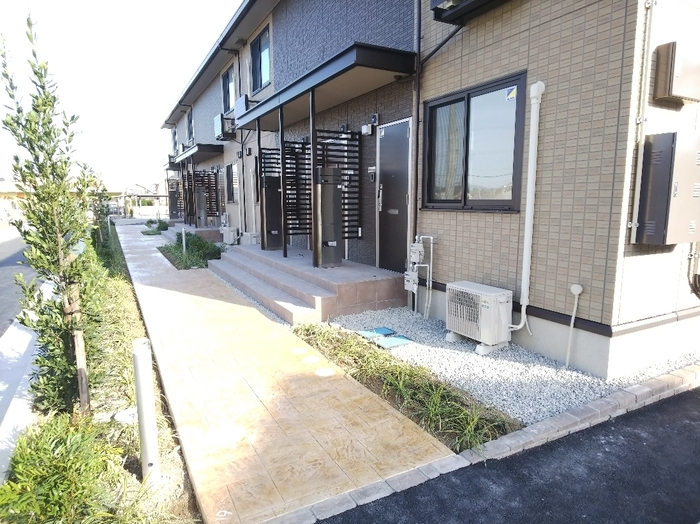 19/25 エントランス