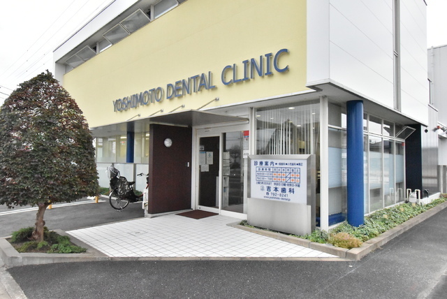 14/22 エントランス