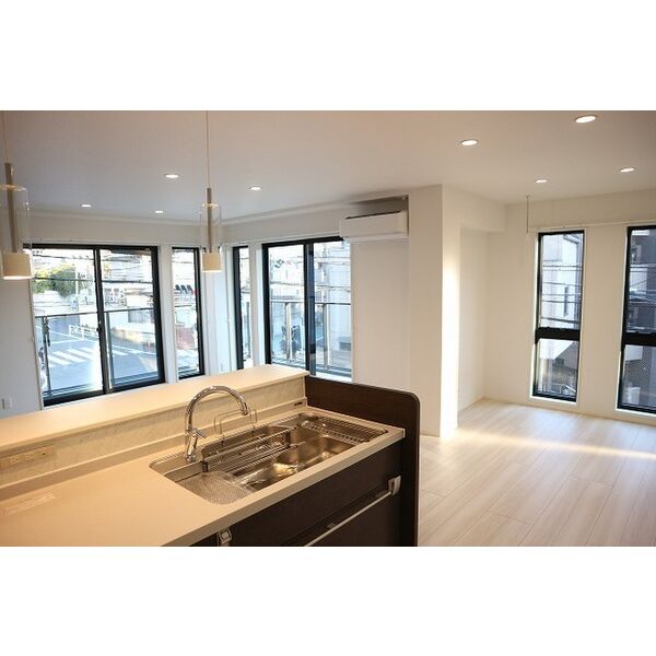 4/13 リビング/ダイニング