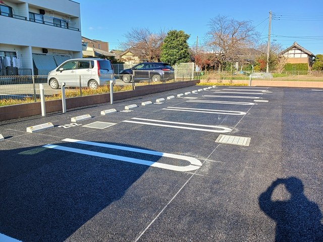14/20 駐車場