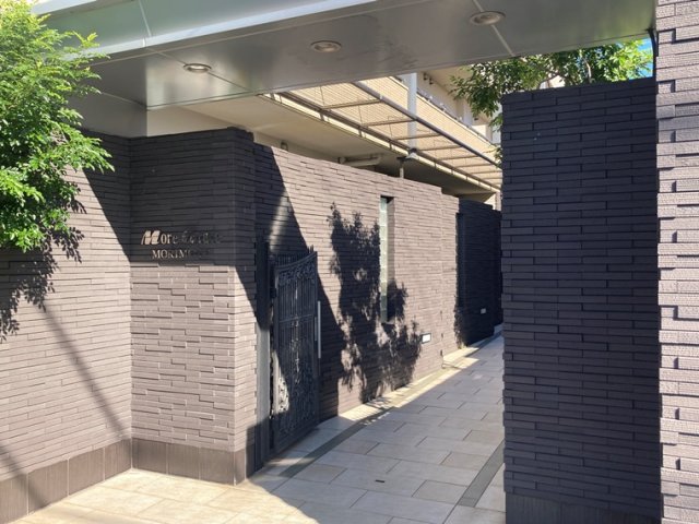 2/11 エントランス