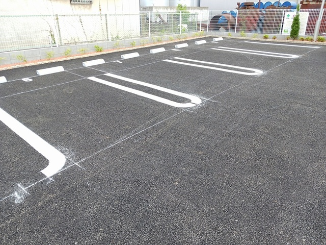 14/20 駐車場