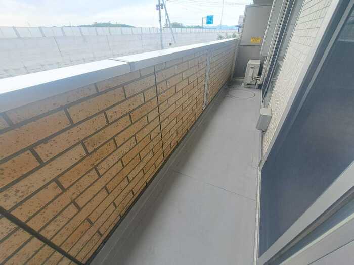 13/25 バルコニー