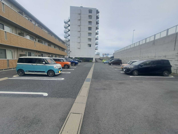 20/25 駐車場