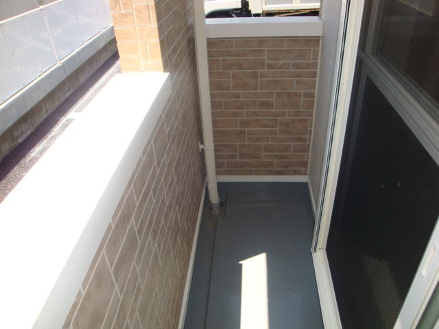 20/27 バルコニー