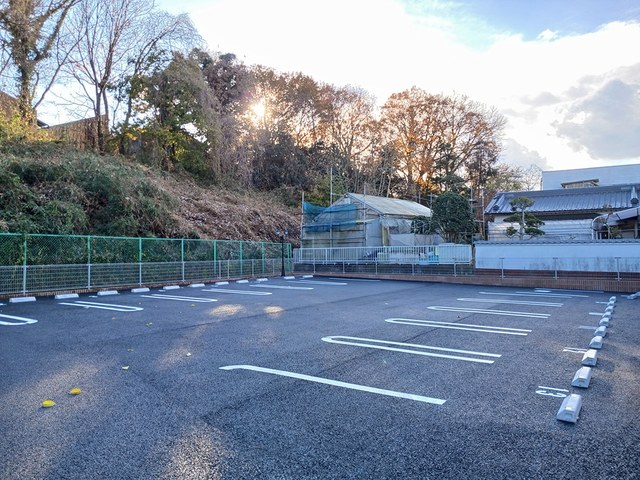 14/20 駐車場