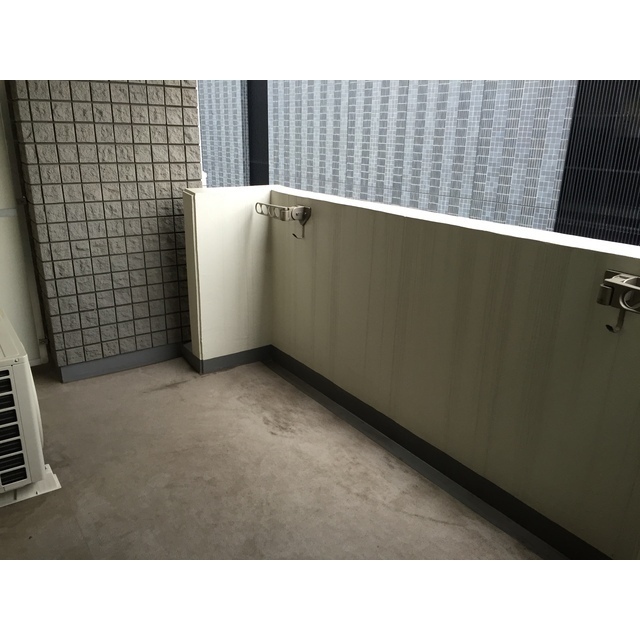 8/10 バルコニー