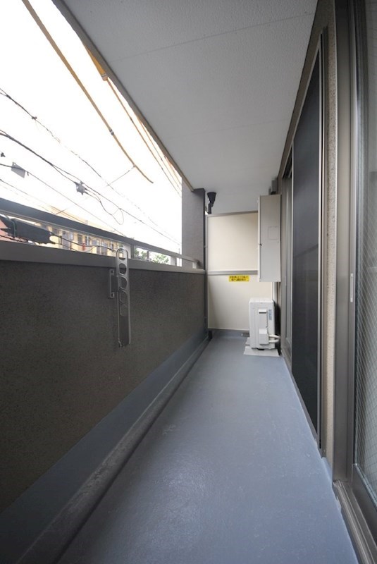 18/30 バルコニー