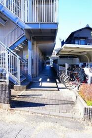 16/16 エントランス