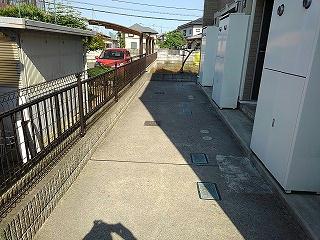 2/3 エントランス